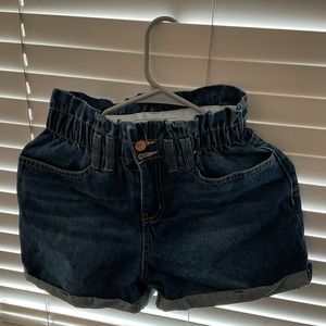 Xsmall high waisted shorts. Worn a couple times. In good condition.